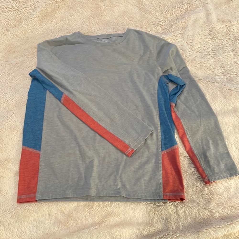LL Bean Active long sleeve shirt Size M (10-12)